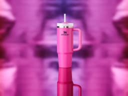Vaso Térmico Quencher 1.18 lts - Rosa - 2 tapas